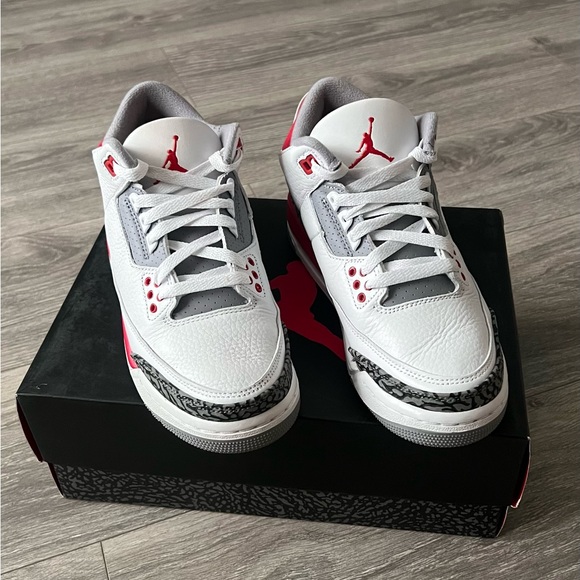 jordan 3 fire red ❤️ - Picture 3 of 6